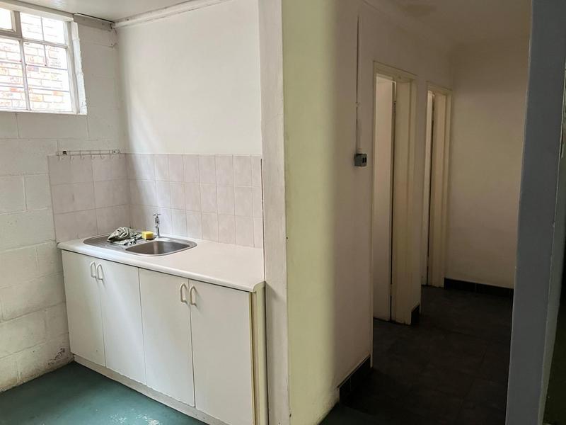 To Let commercial Property for Rent in Sidwell Eastern Cape